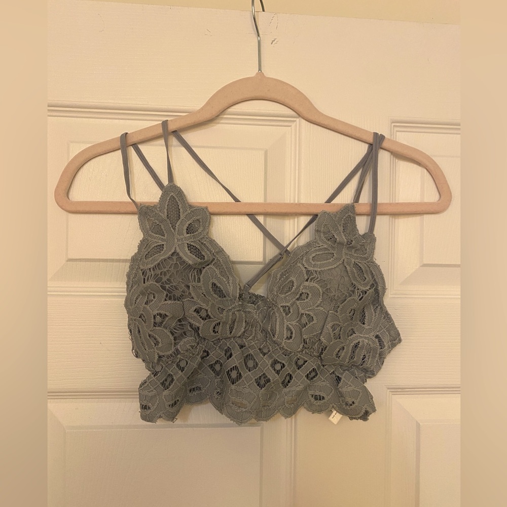 Grey lace bralette (never worn)